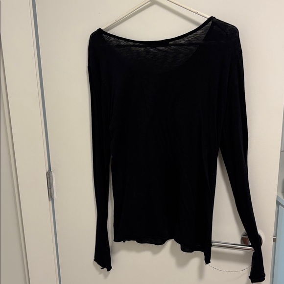 Fresh produce black crewneck top - Picture 2 of 3